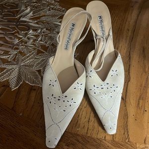 Light beige suede stilettos